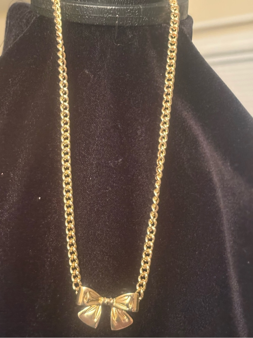 Gold tone Bow Pendant Necklace - Women Jewelry